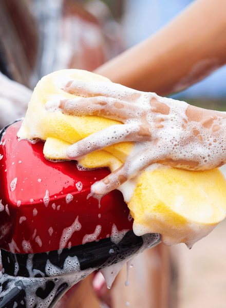 Mobile auto detailing at your driveway